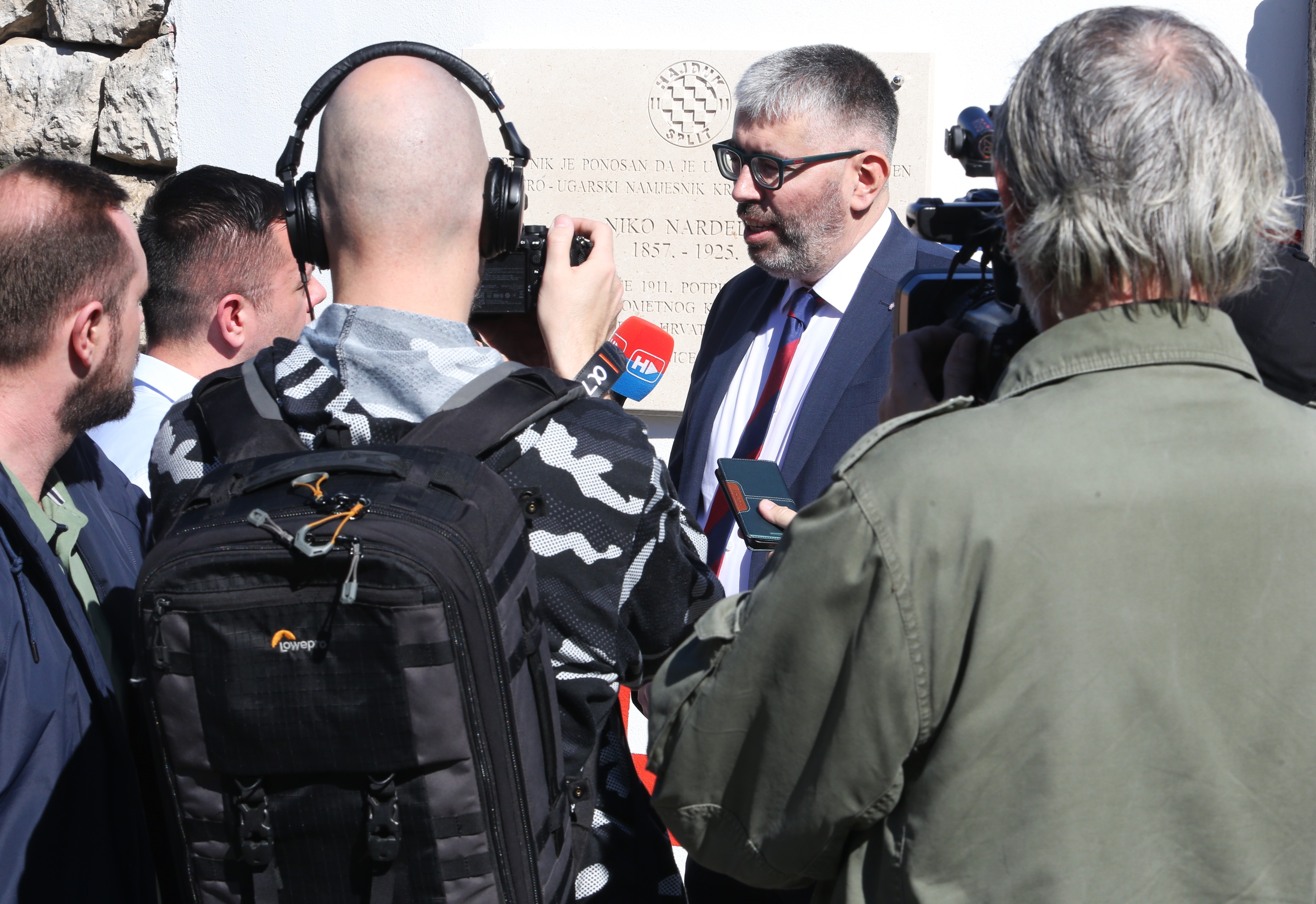 U Dubrovniku svečano otkrivena spomen ploča Niku Nardelliju